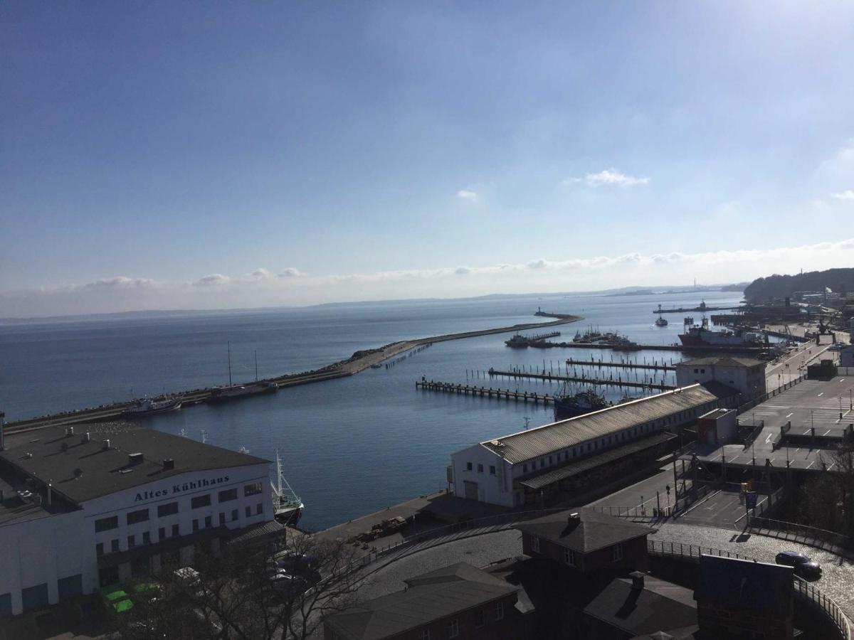 Seelotsenstation Turmwohnung Adler Sassnitz Eksteriør billede