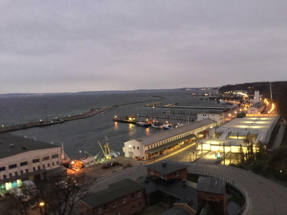 Seelotsenstation Turmwohnung Adler Sassnitz Eksteriør billede